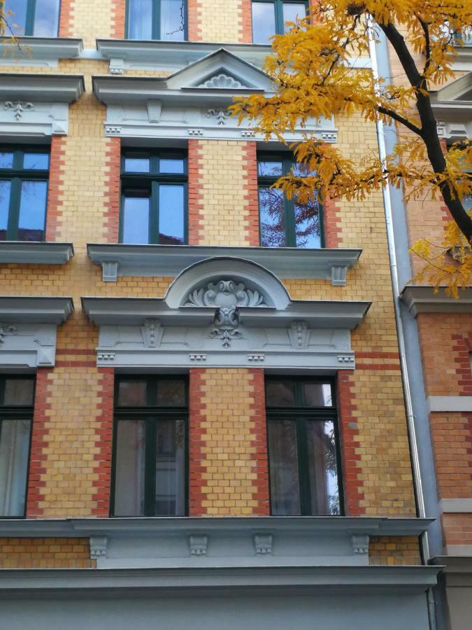 Schoener Wohnen Im Denkmal - Grosszuegig Geschnitten, Kostenfreies Wlan Leipzig Exterior foto